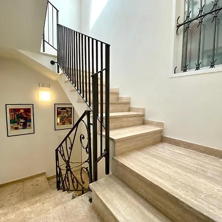 Aliva فندق مبيت وإفطار 3*