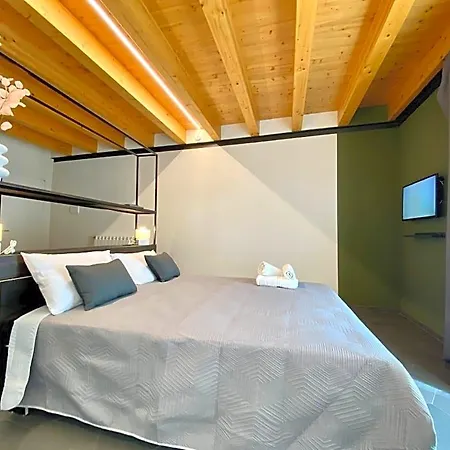 فندق مبيت وإفطار Aliva 3*